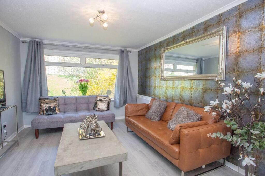 Cosy 1 Bed With Parking In City Centre Apartment Glasgow Ngoại thất bức ảnh