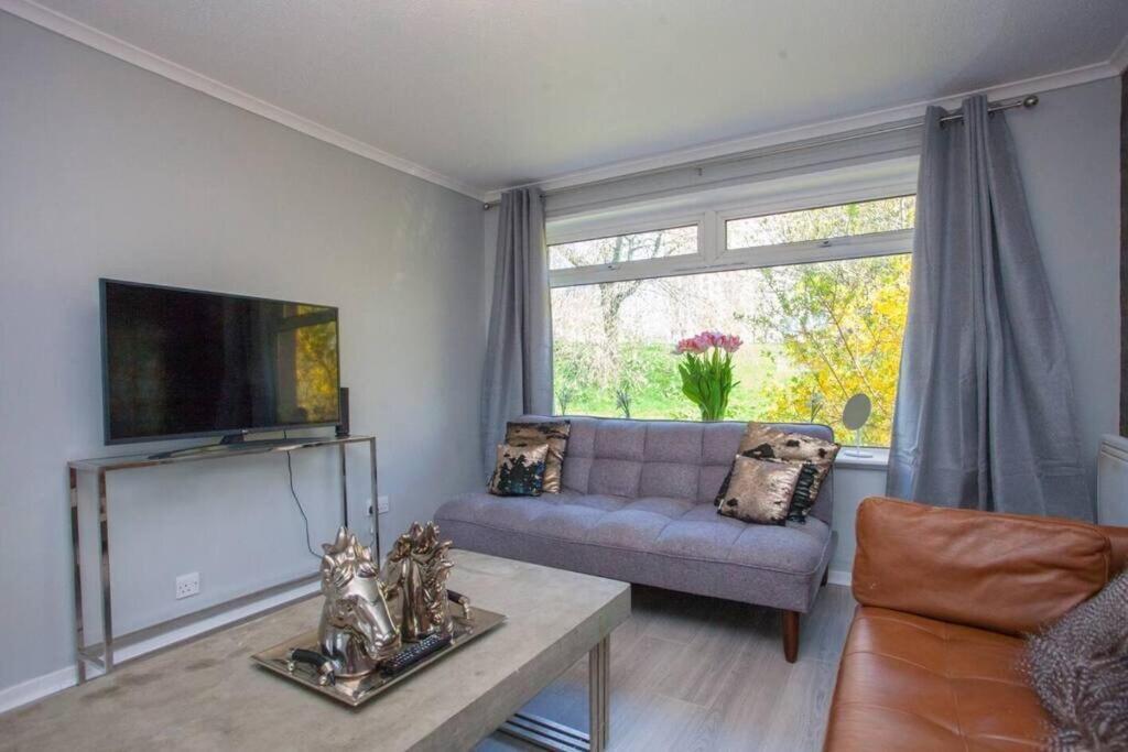 Cosy 1 Bed With Parking In City Centre Apartment Glasgow Ngoại thất bức ảnh